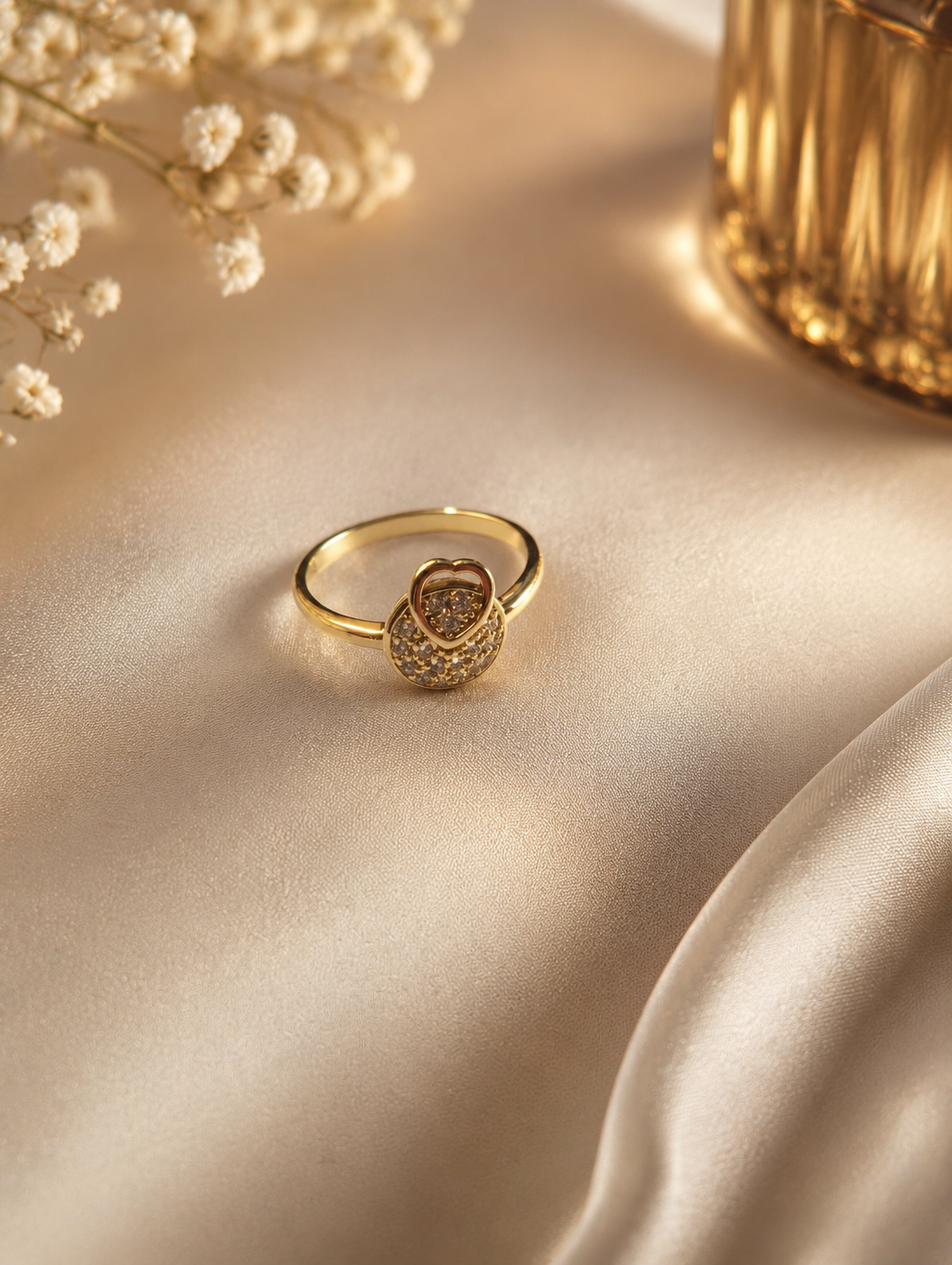 Gold Heart Disc Pavé Ring – Dainty Crystal Accent Romantic Ring size 9