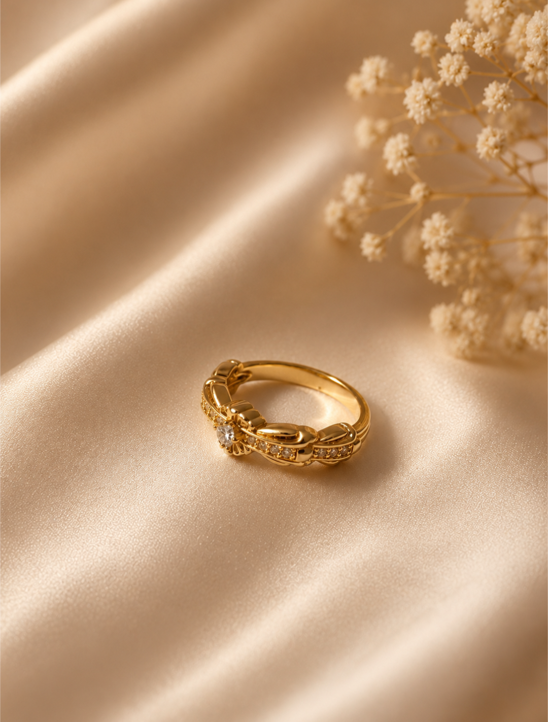 Gold Vintage Crown Ring – Crystal Accent Roya Size 6l-Inspired Statement Ring size 6